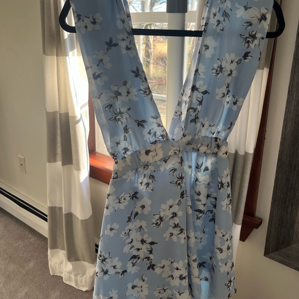 Floral romper open back
